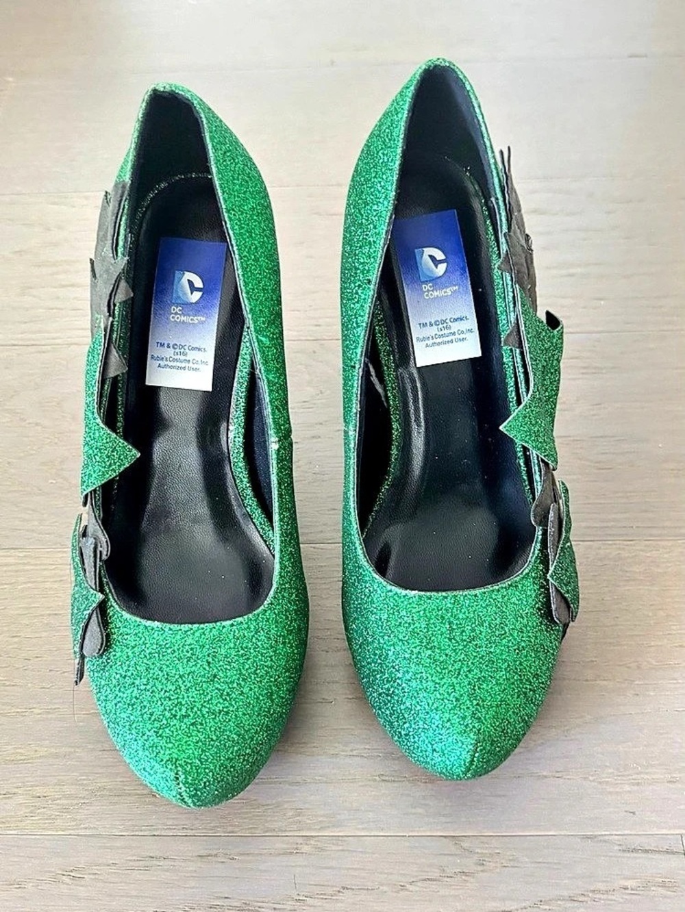 DC Comics Poison Ivy Green Glitter Platform Heels Size 7